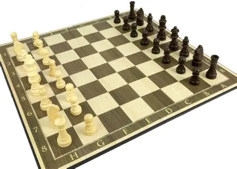 Wooden Kasparov Chess