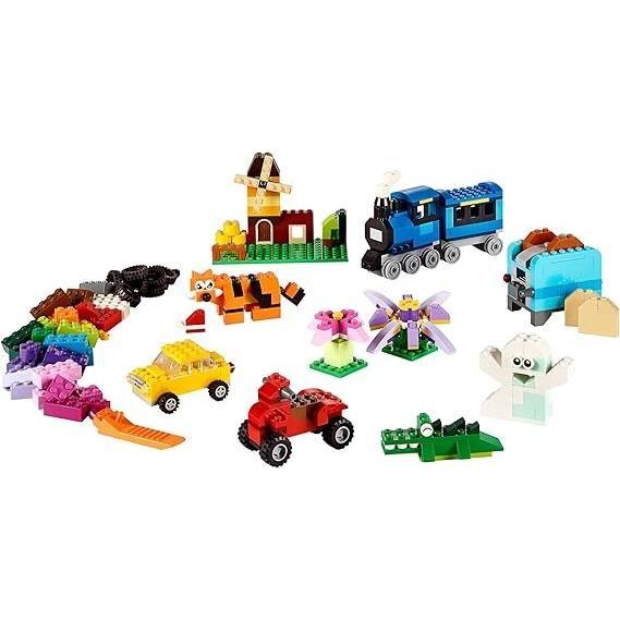 Dark Slate Gray LEGO Classic Medium Creative Brick Box 10696 - Endless Fun THE DREAM FACTORY 71wseC2RPlL._AC_SX569.jpg Building Sets and Construction Toys