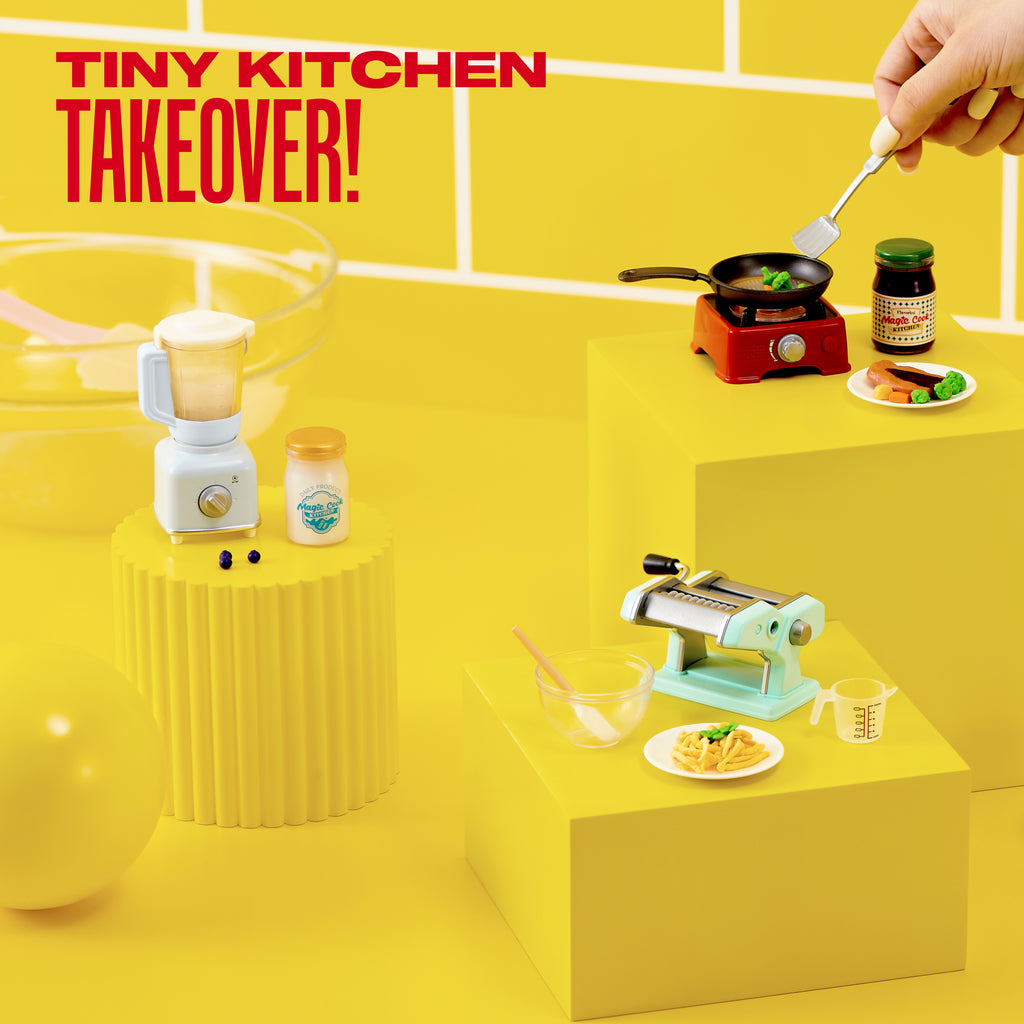 Goldenrod Mini Brands Really Works Magic Cook Kitchen Capsule Series1 77789UQ1 by ZURU Toyzoona 77789_MINIBRANDS_MagicCookKitchenINTVersion_EcomImage5.jpg Arts and Crafts