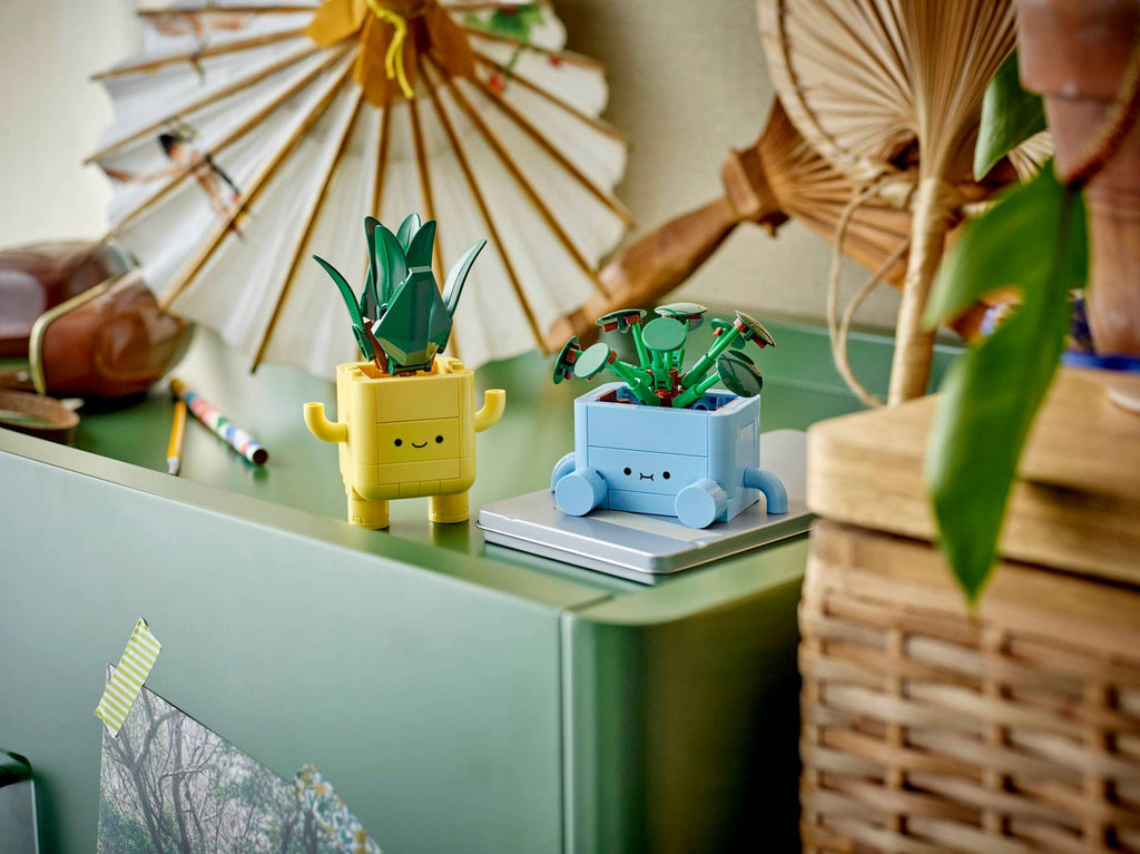 LEGO 10349 Happy Plants - Toyzoona