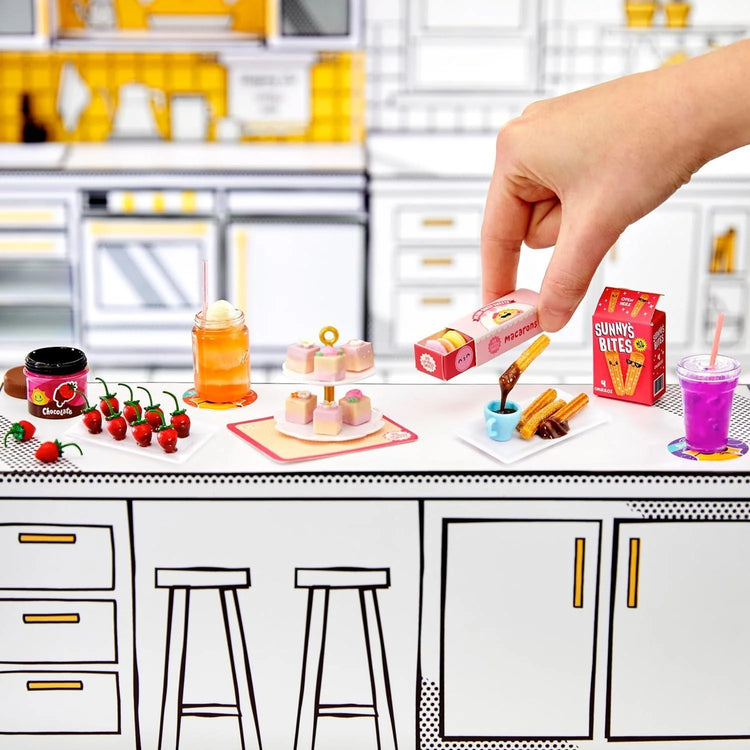 MGA Miniverse Mini Food Cafe S2 - Toyzoona