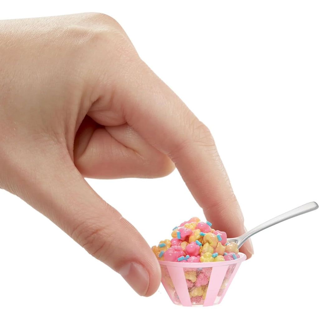 MGA Miniverse Mini Food Cafe S2 - Toyzoona