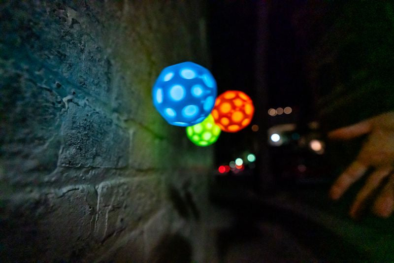 Black Waboba Light Up Moon Ball 325C02 HALSON ENTERPRISE Waboba_Moonshine_Web-20-thumb.jpg Outdoor and Active Play