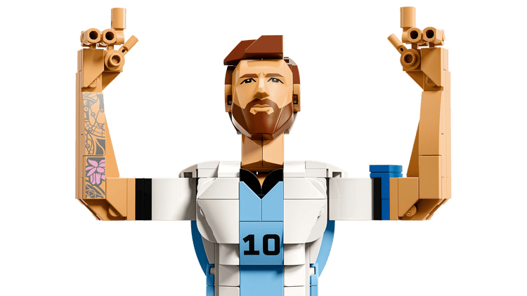 LEGO 43015 Lionel Messi Soccer Legend