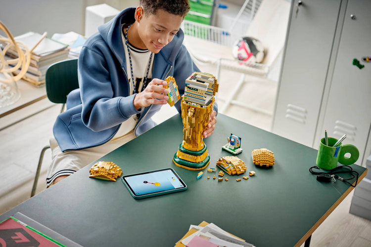 LEGO 43020 FIFA World Cup Official Trophy